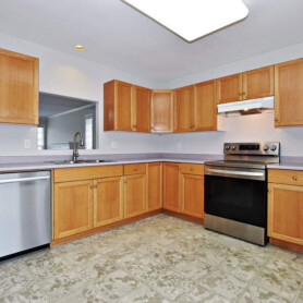 SOC - Sarah Sprietsma & Kelly Lerigny - 3 - 9420 Woodbine St - Chilliwack