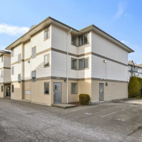Sold On Chilliwack - 101-7435 Shaw Ave - Chilliwack